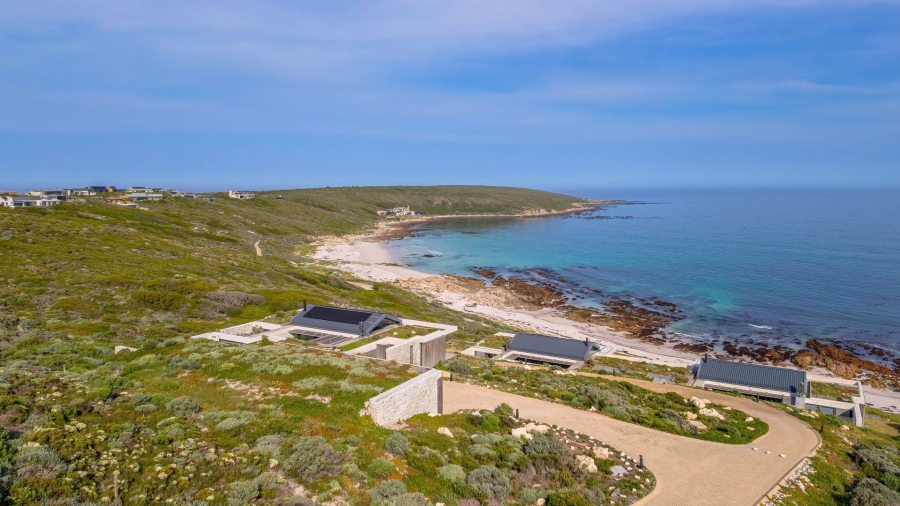 4 Bedroom Property for Sale in Romansbaai Estate Western Cape